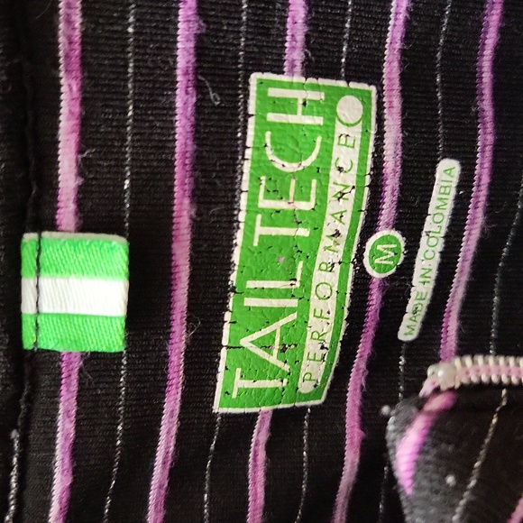 Sparkly half-zipper vest tank top - Picture 2 of 3